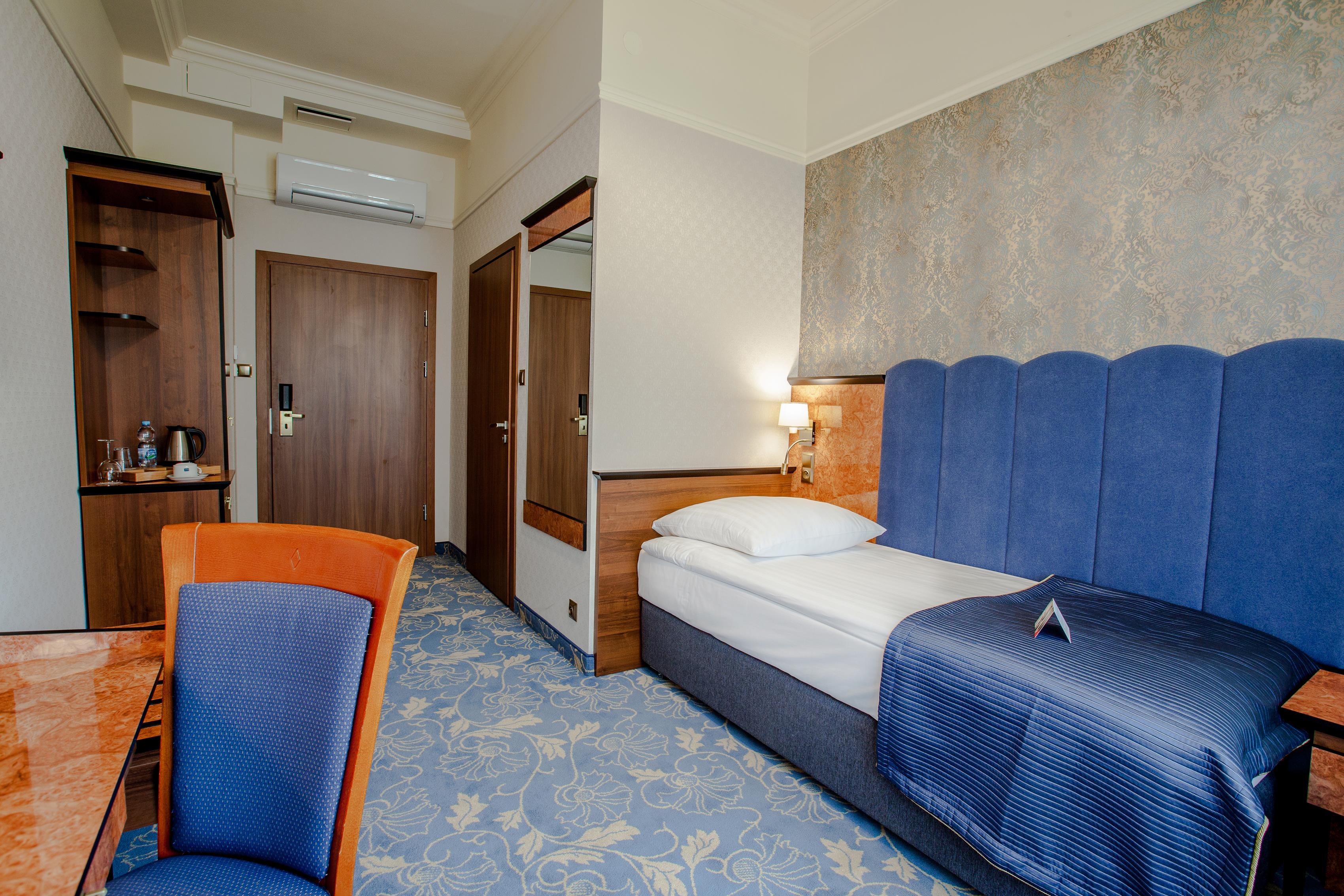 Hotel Diament Plaza