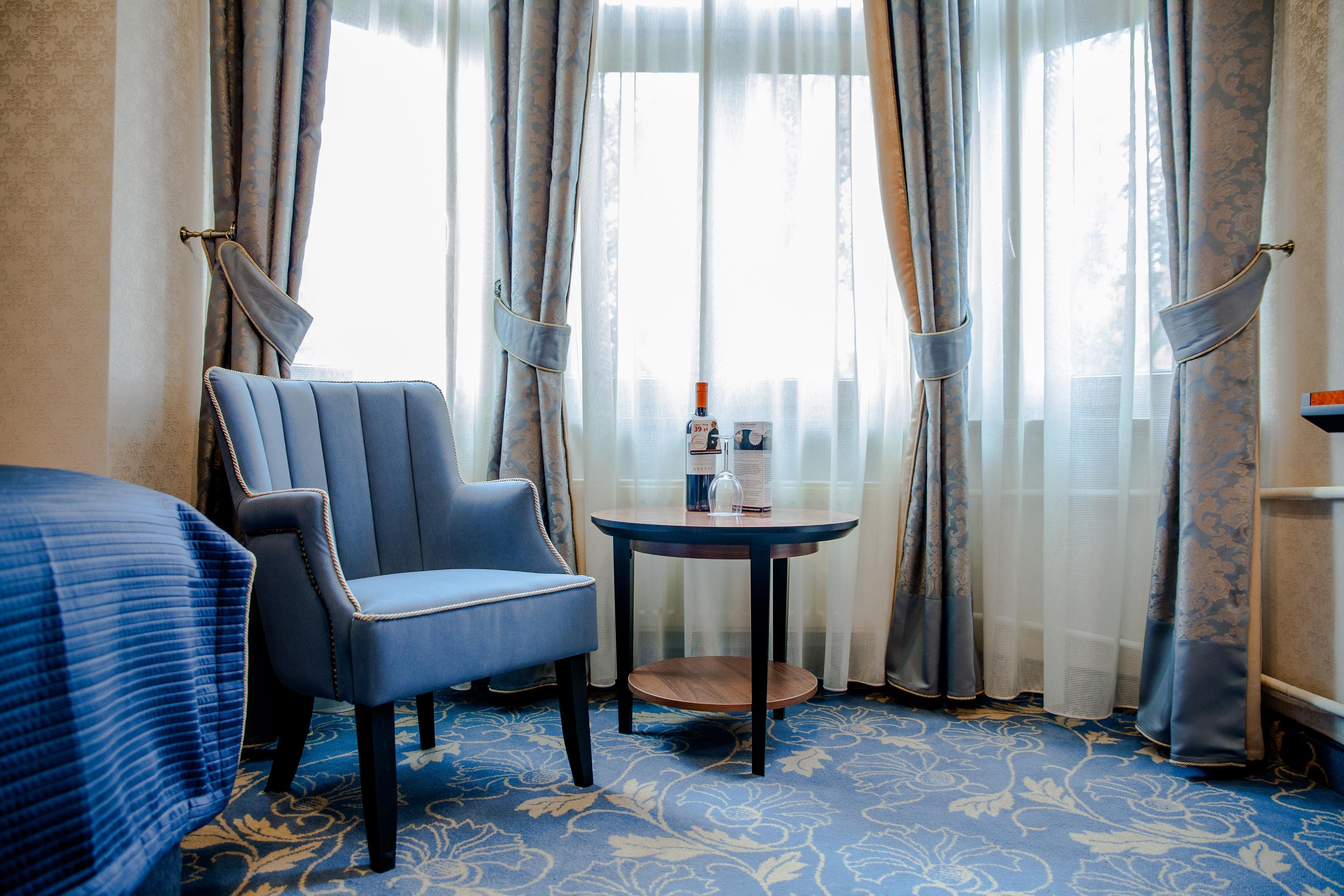 Diament Plaza 4*