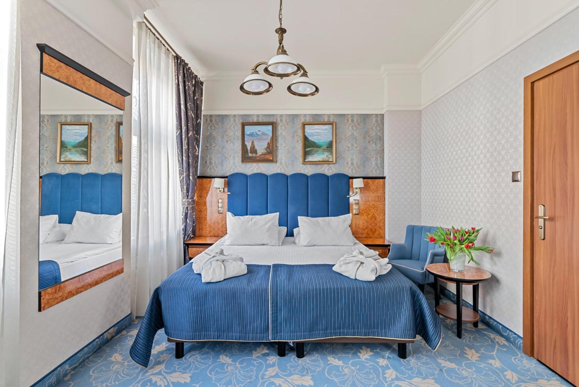 Diament Plaza Hotel