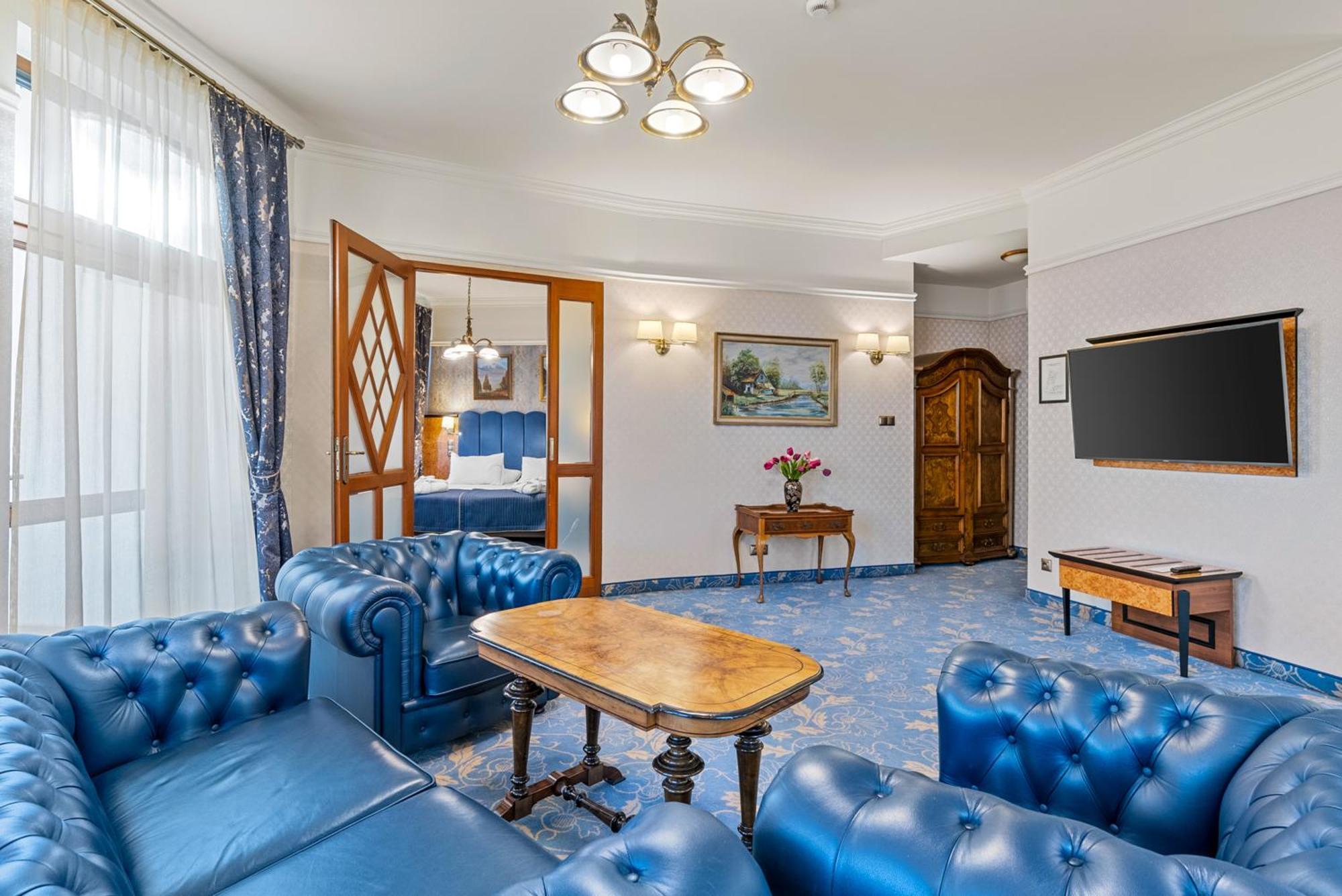 Diament Plaza 4*