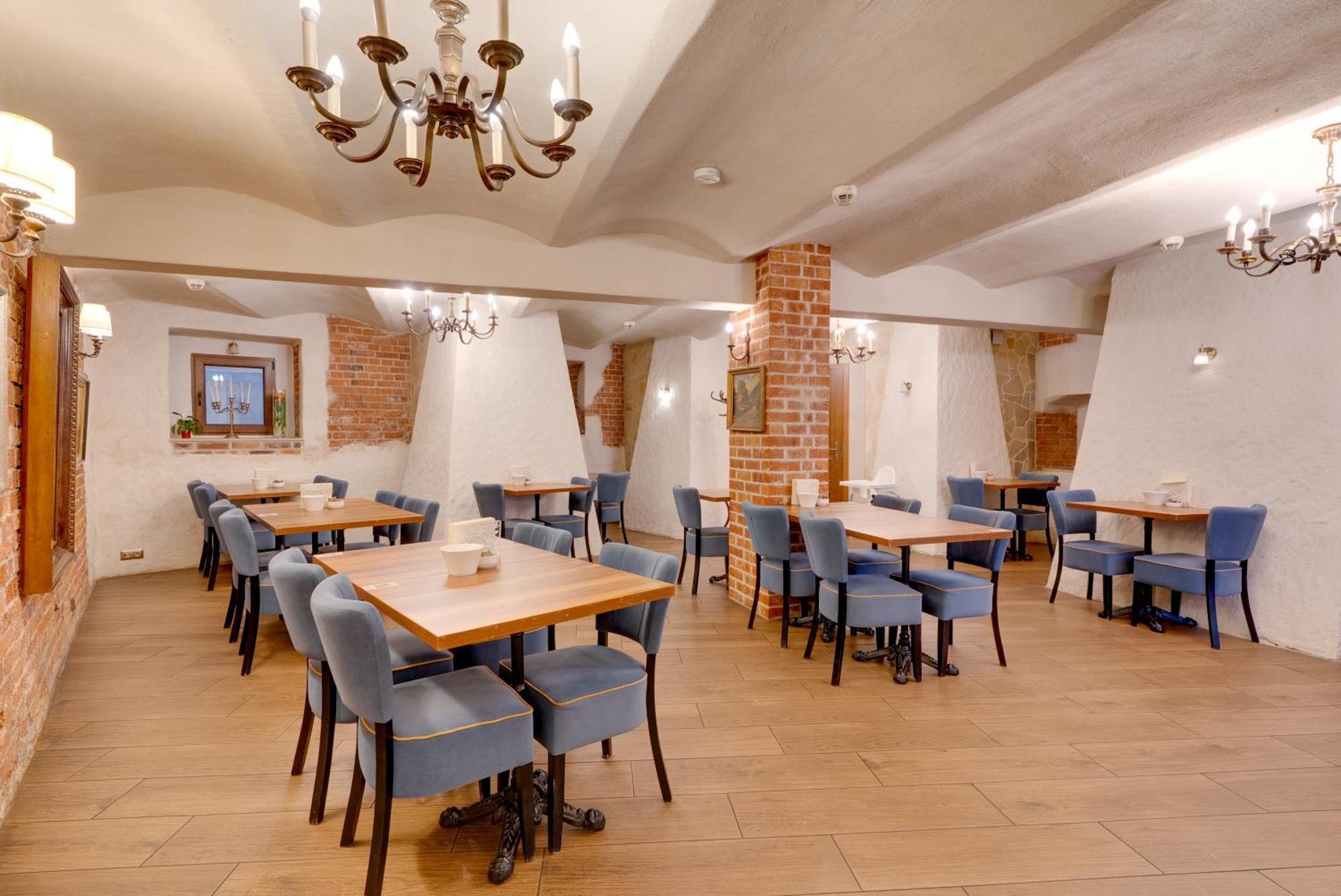 Diament Plaza 4*