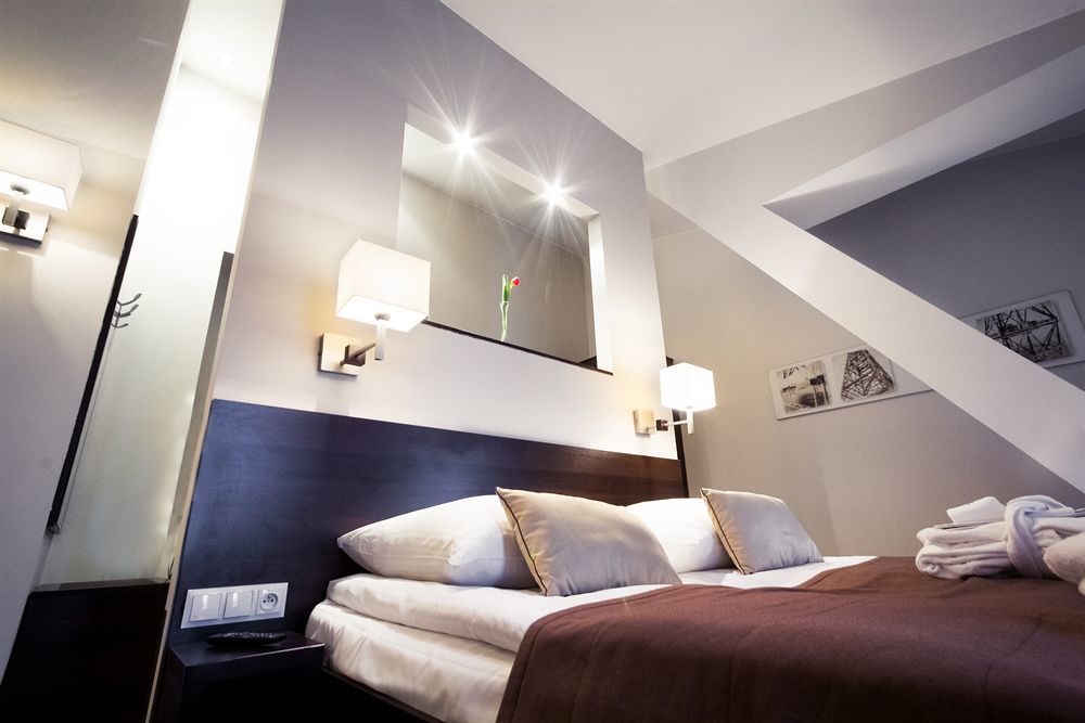 Diament Plaza Hotel 4*