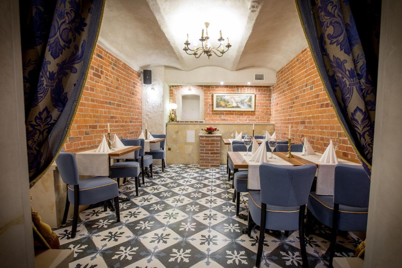 Diament Plaza Hotel